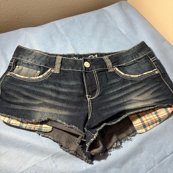Rue21 Dark Blue Jean Shorts With Plaid Accents